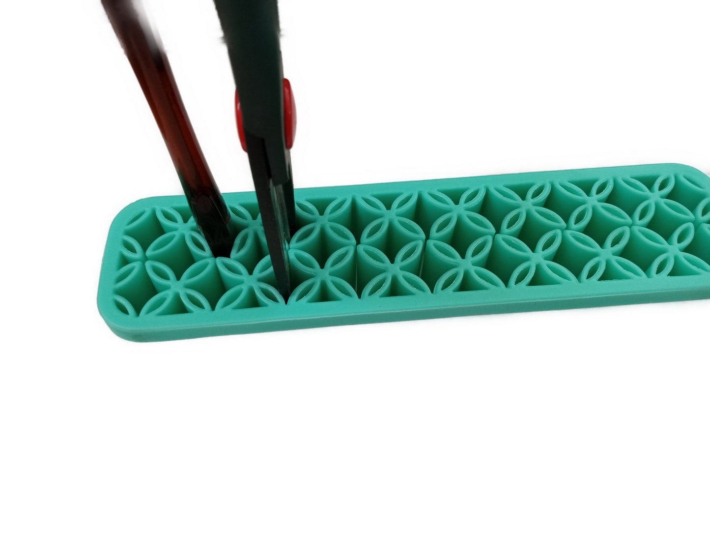 Crafter Tool Caddy by Beadsmith - Stretches to hold different size tools and shapes