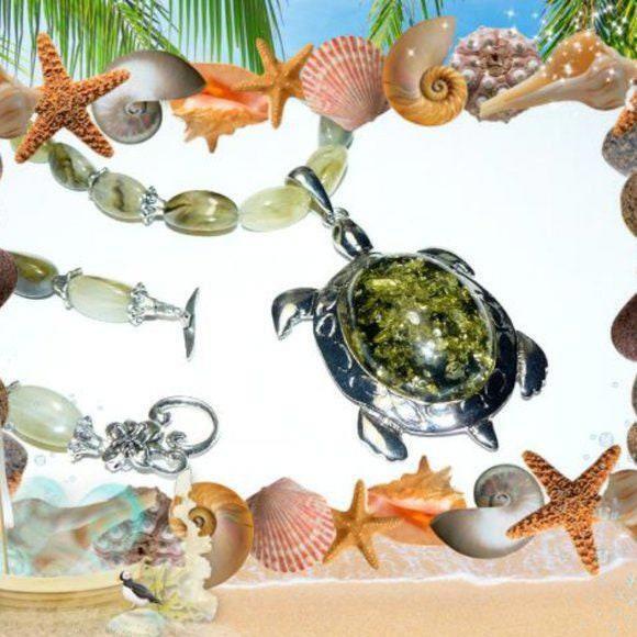 Large Green Turtle Necklace