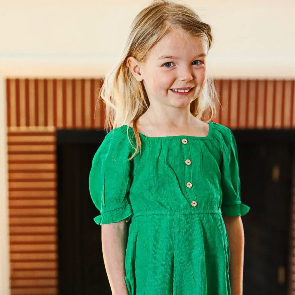 NWT -Sizes-Sm-Med-Large & XL -Green Pleated Back Dress