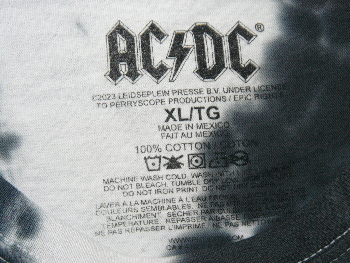 NWOT- AC/DC Back In Black Men's XL Tye Dye Band T-Shirt