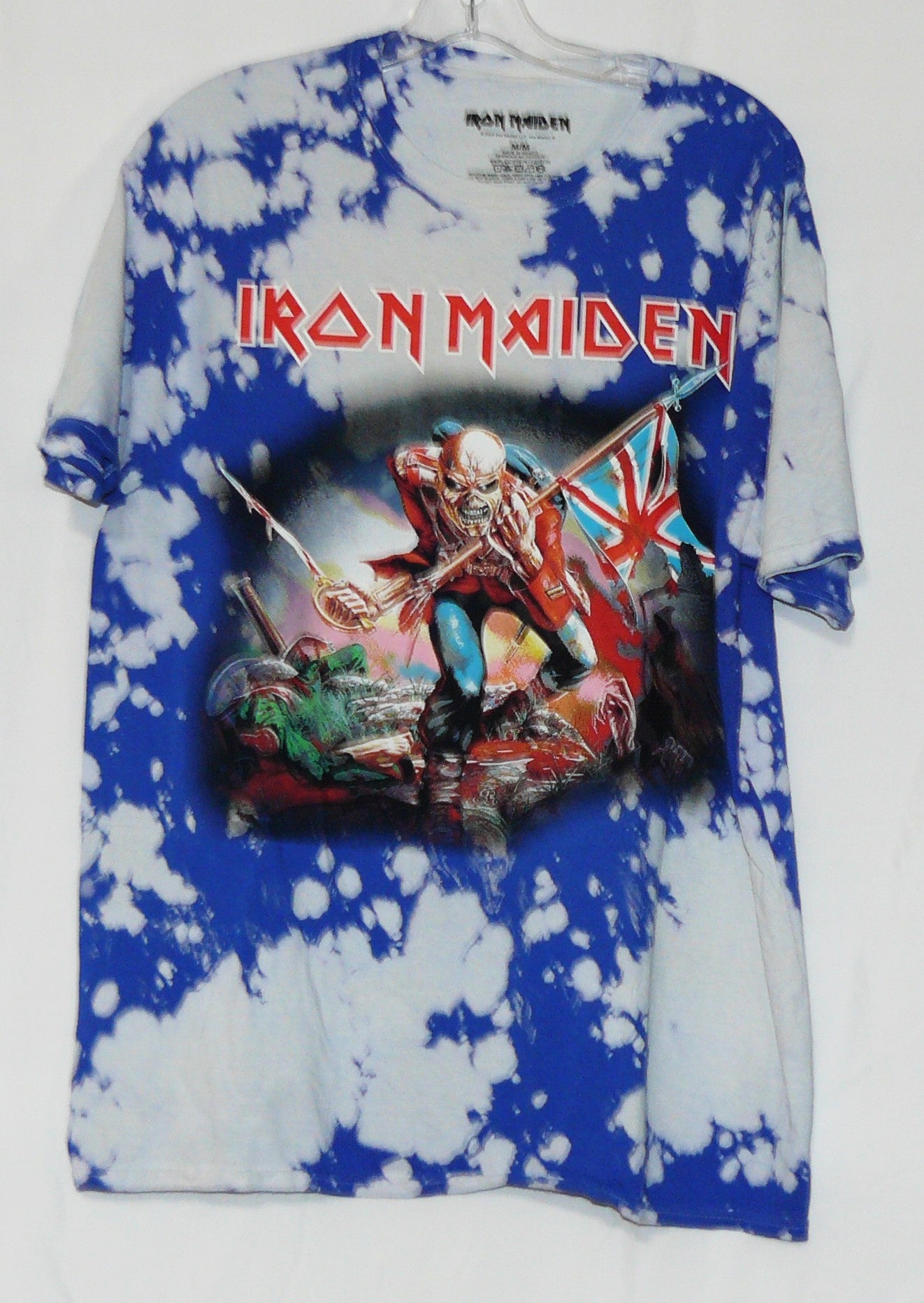 Iron Maiden Trooper T-Shirt NWOT Size Med and Ex-Large