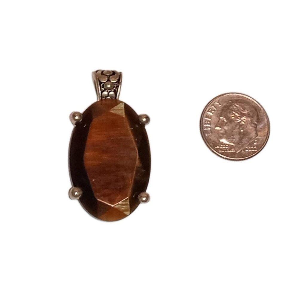 Cats Eye Glass Pendant 29mm x 20mm