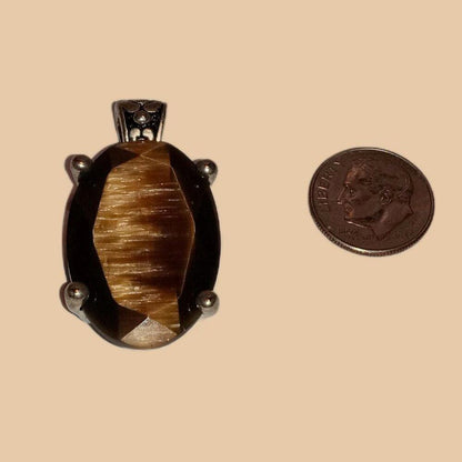 Cats Eye Glass Pendant 29mm x 20mm