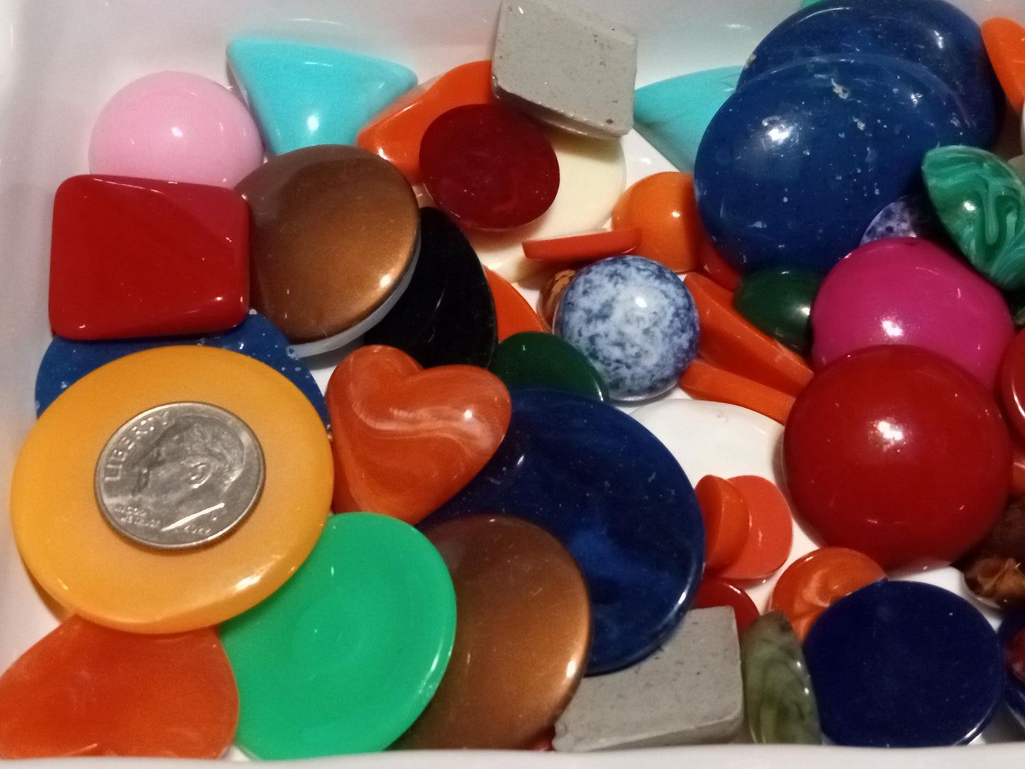 Vintage NOS Lucite Cabochon Mix