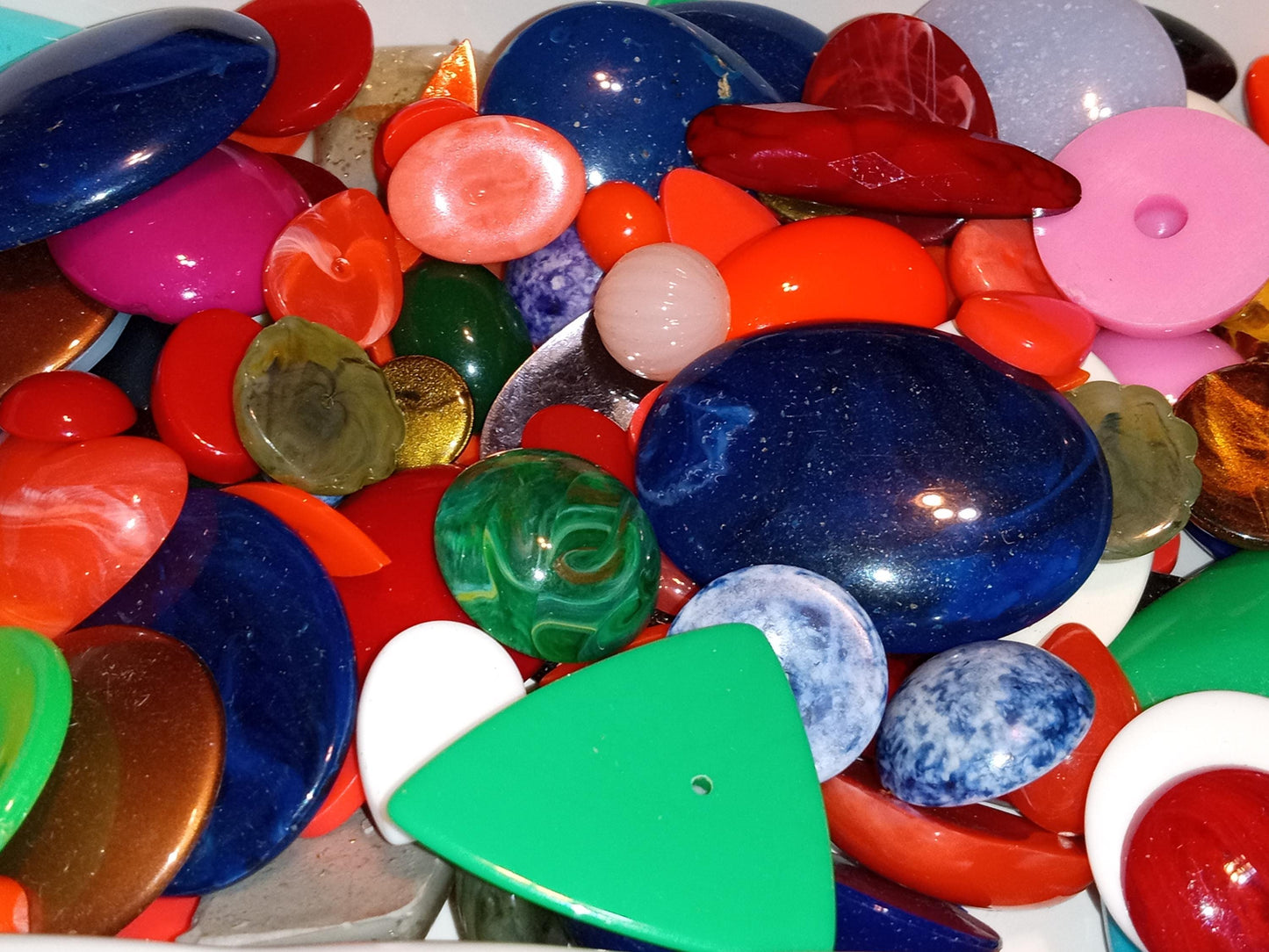 Vintage NOS Lucite Cabochon Mix