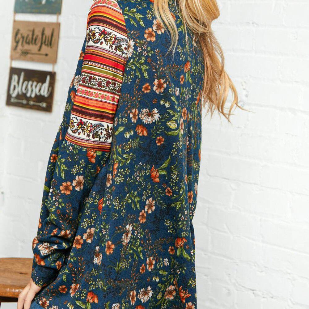 Navy Floral Hacci Babydoll Unique Sleeve Top Sz Large