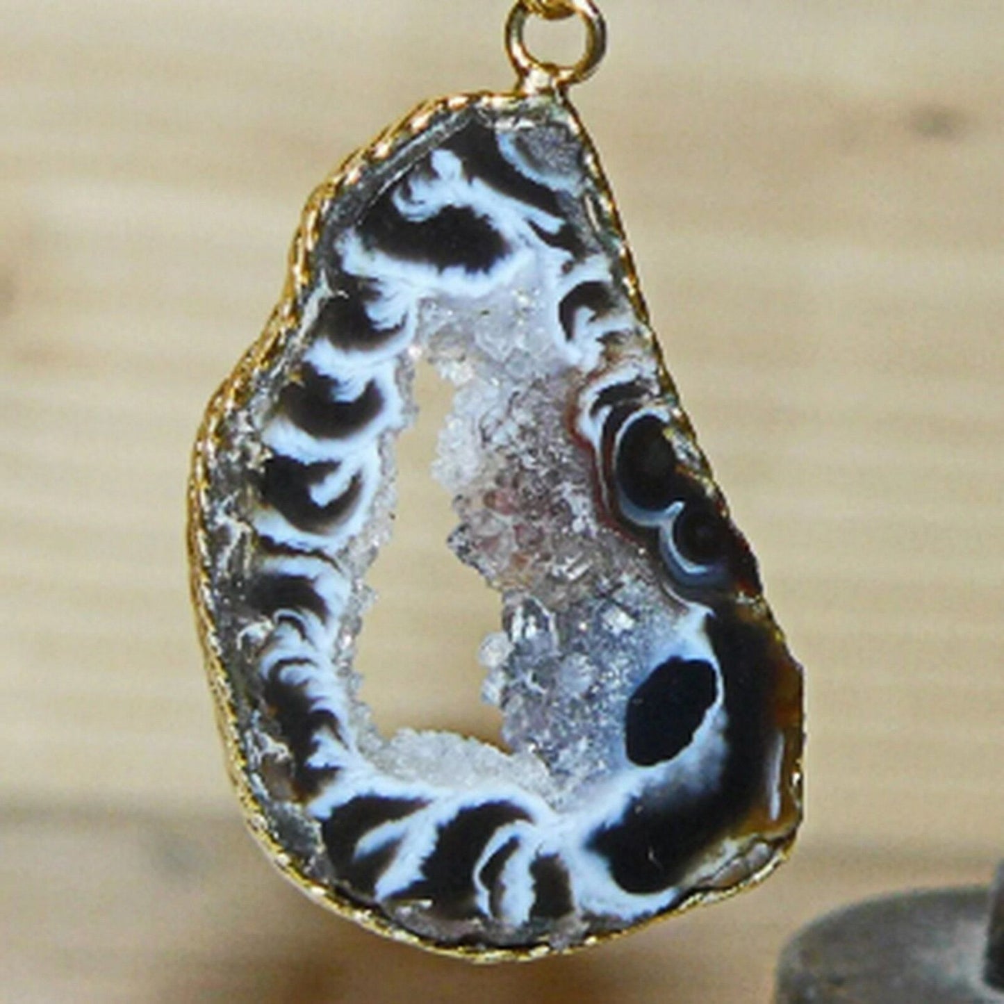 Druzy Slice Geode Necklace, Druzy Geode Pendant- kcgeo111