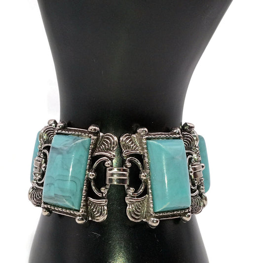 Vintage Faux Turquoise Thermoset Link Bracelet