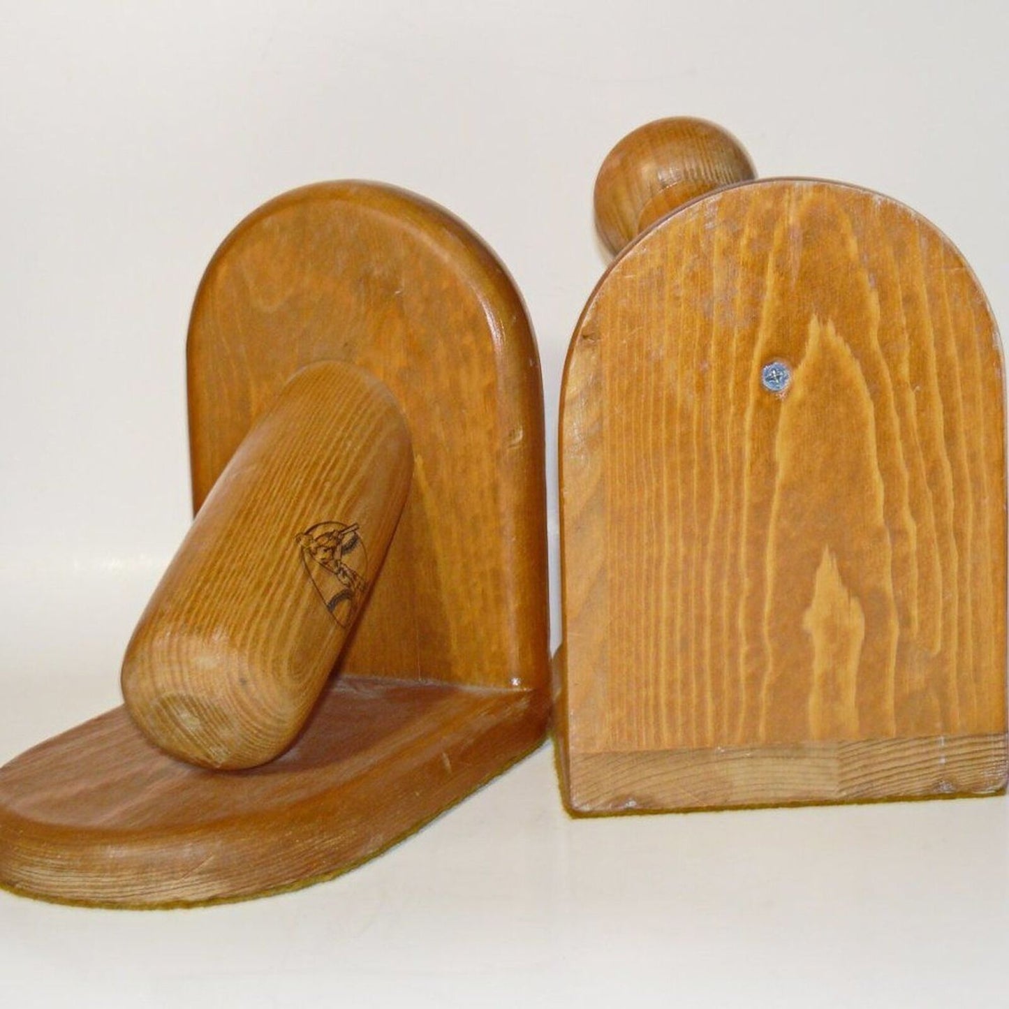 Nice Wood Pair of Baseball Theme Bookends